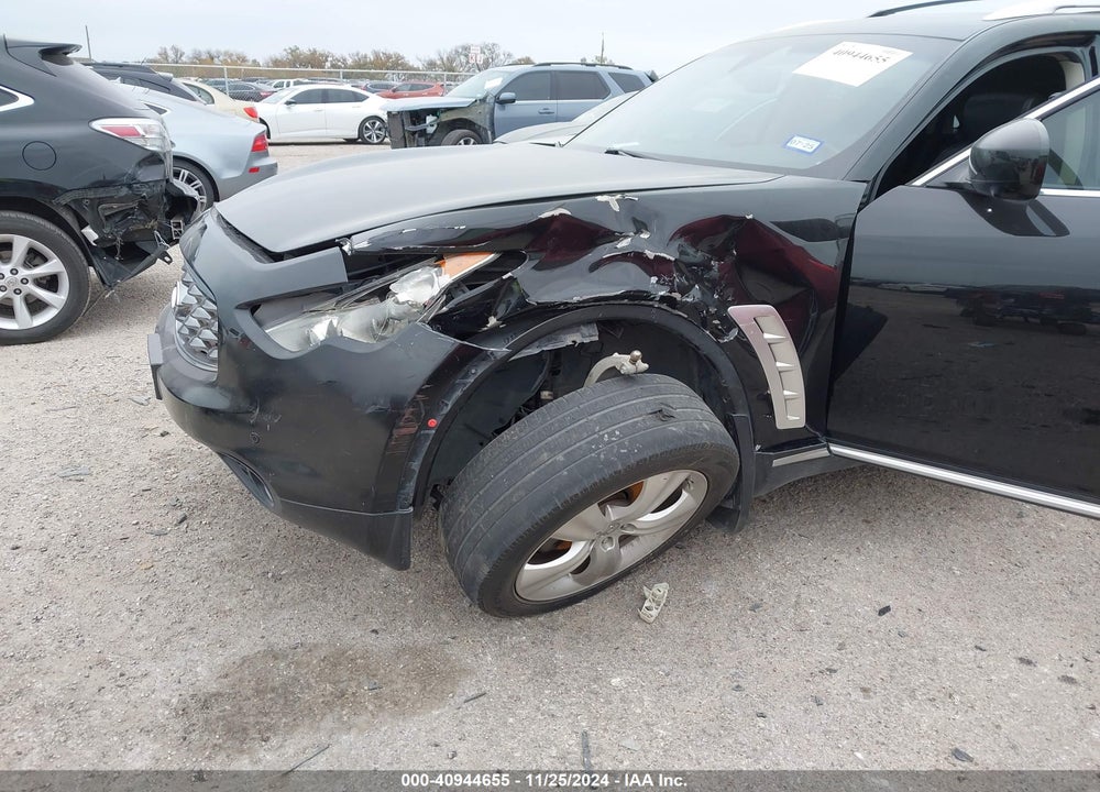 2011 INFINITI FX35 VIN: JN8AS1MW2BM141736