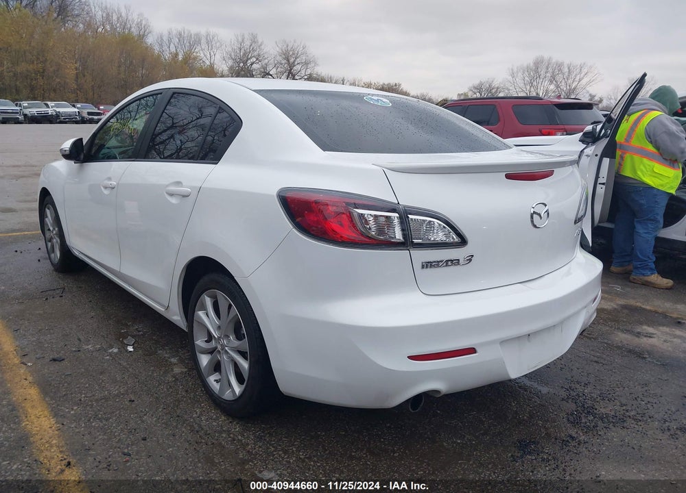 2010 MAZDA 3 S SPORT VIN: JM1BL1S51A1105625