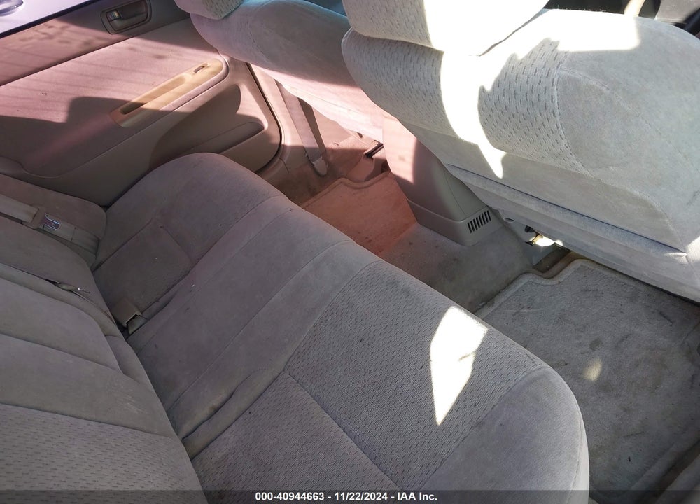 2003 TOYOTA CAMRY LE VIN: 4T1BE32K33U155015