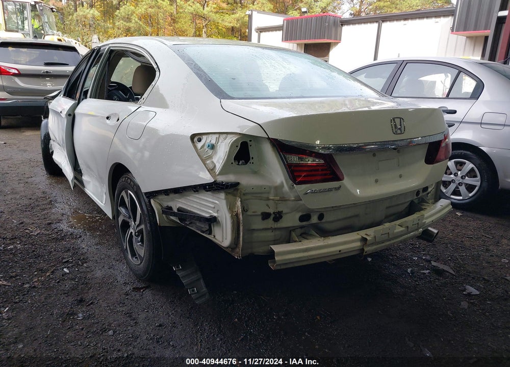 2017 HONDA ACCORD LX VIN: 1HGCR2F39HA261358