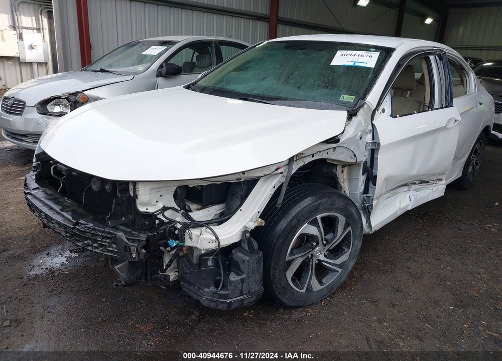 2017 HONDA ACCORD LX VIN: 1HGCR2F39HA261358