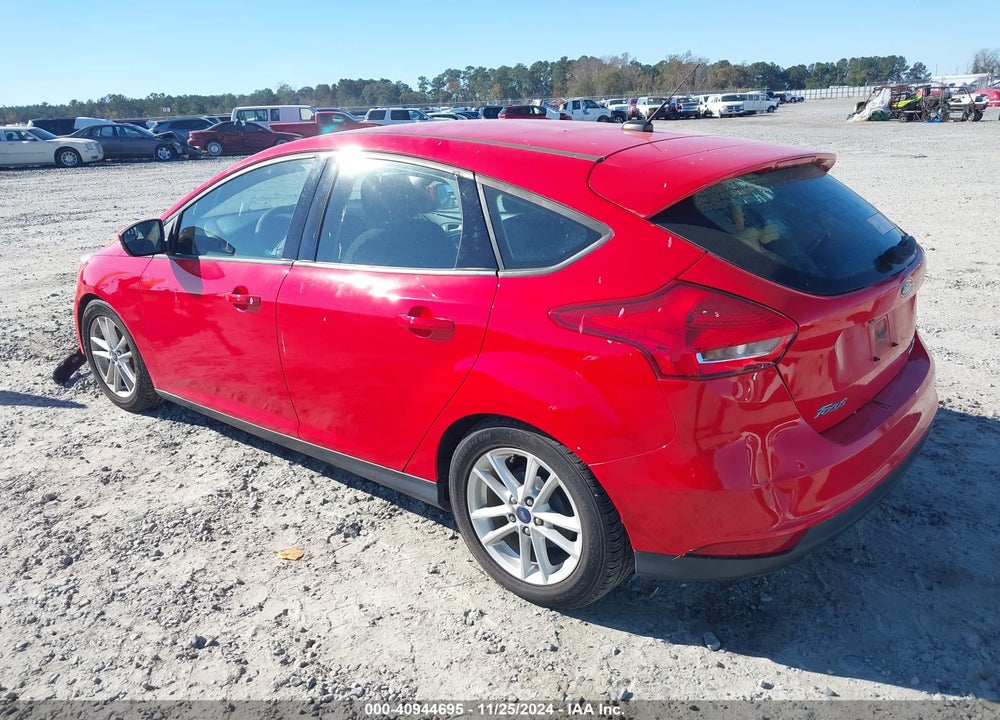 2016 FORD FOCUS SE VIN: 1FADP3K2XGL387037