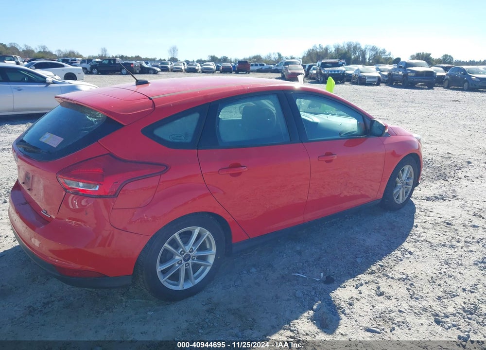 2016 FORD FOCUS SE VIN: 1FADP3K2XGL387037