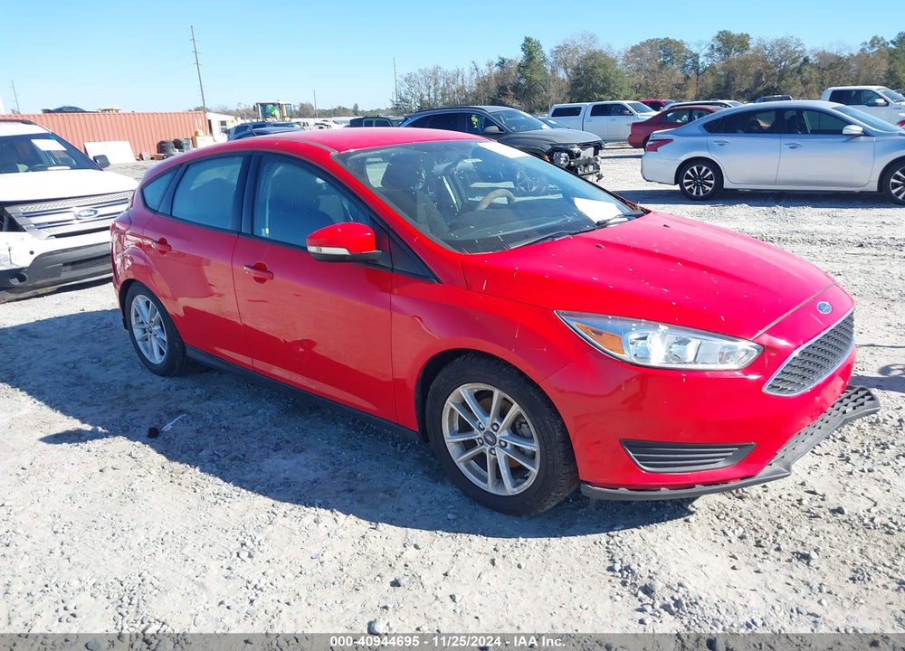 2016 FORD FOCUS SE VIN: 1FADP3K2XGL387037