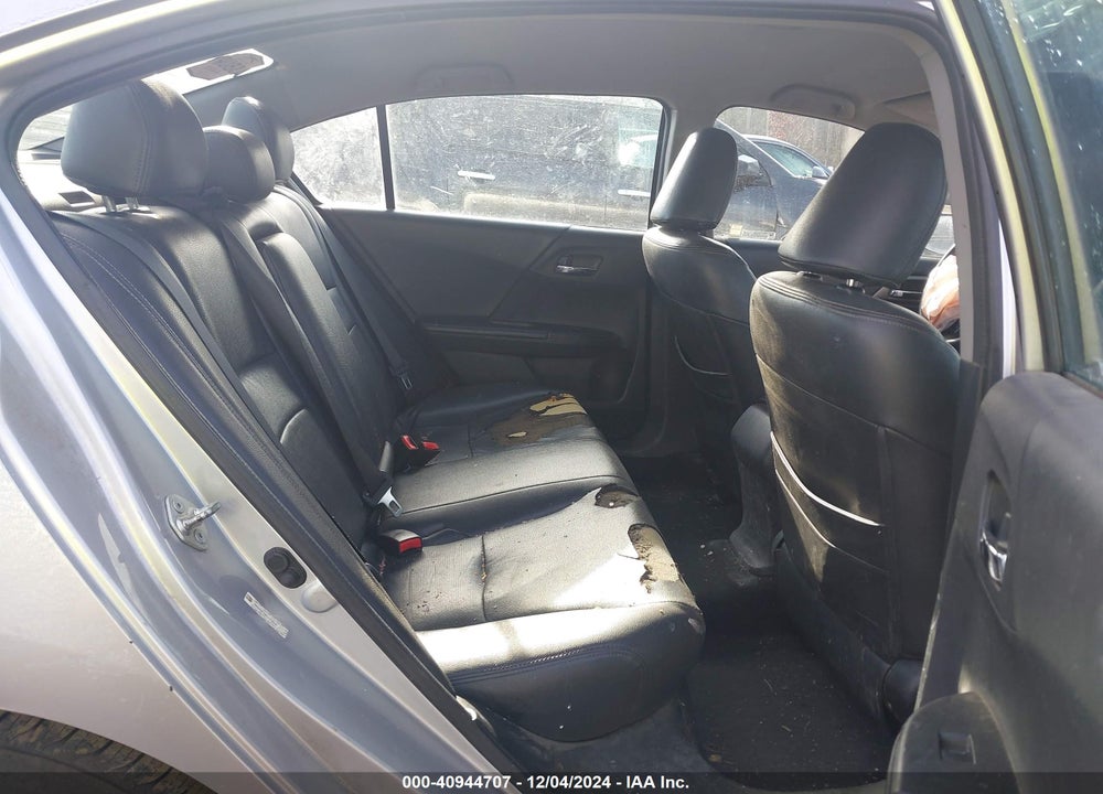 2013 HONDA ACCORD LX VIN: 1HGCR2F39DA175798