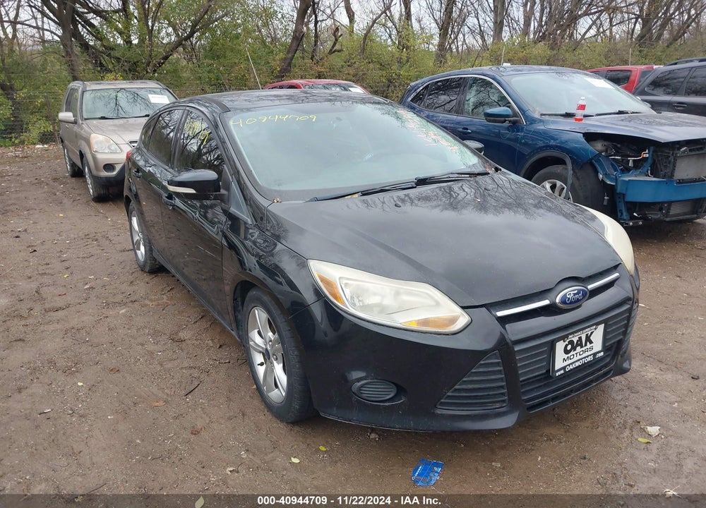 2014 FORD FOCUS SE VIN: 1FADP3K28EL266553