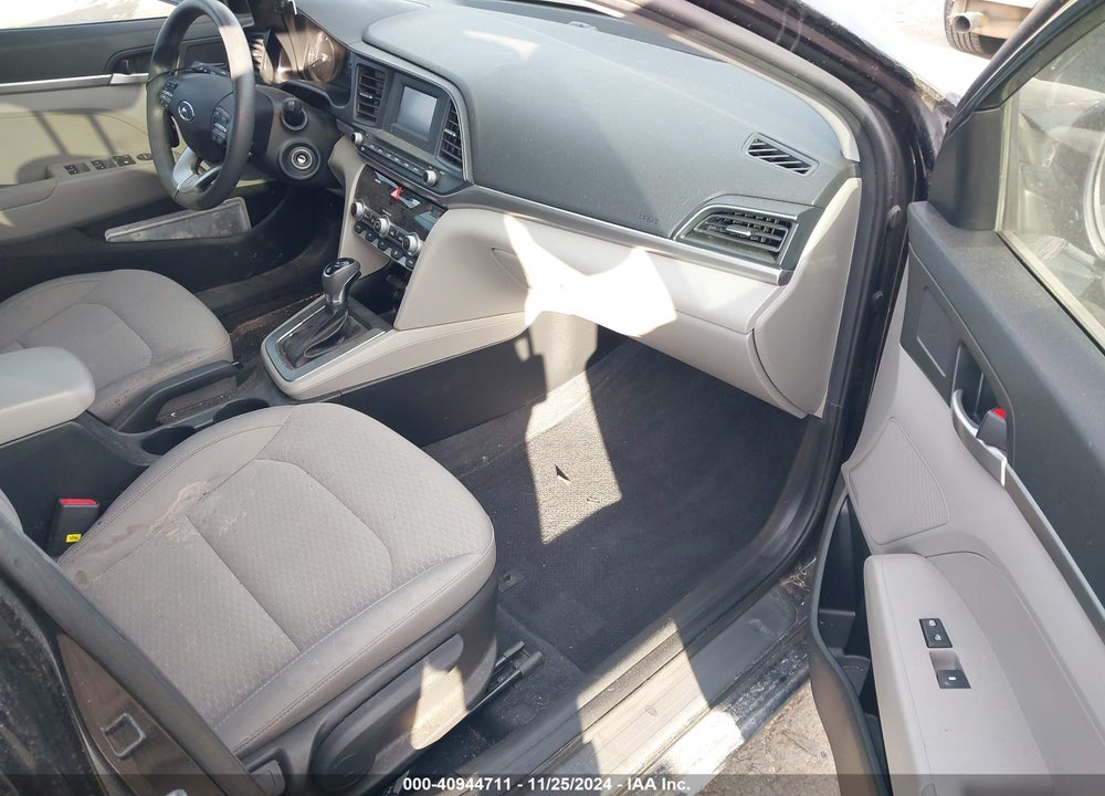 2020 HYUNDAI ELANTRA VIN: KMHD74LF9LU941976