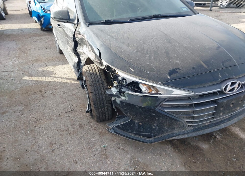 2020 HYUNDAI ELANTRA VIN: KMHD74LF9LU941976