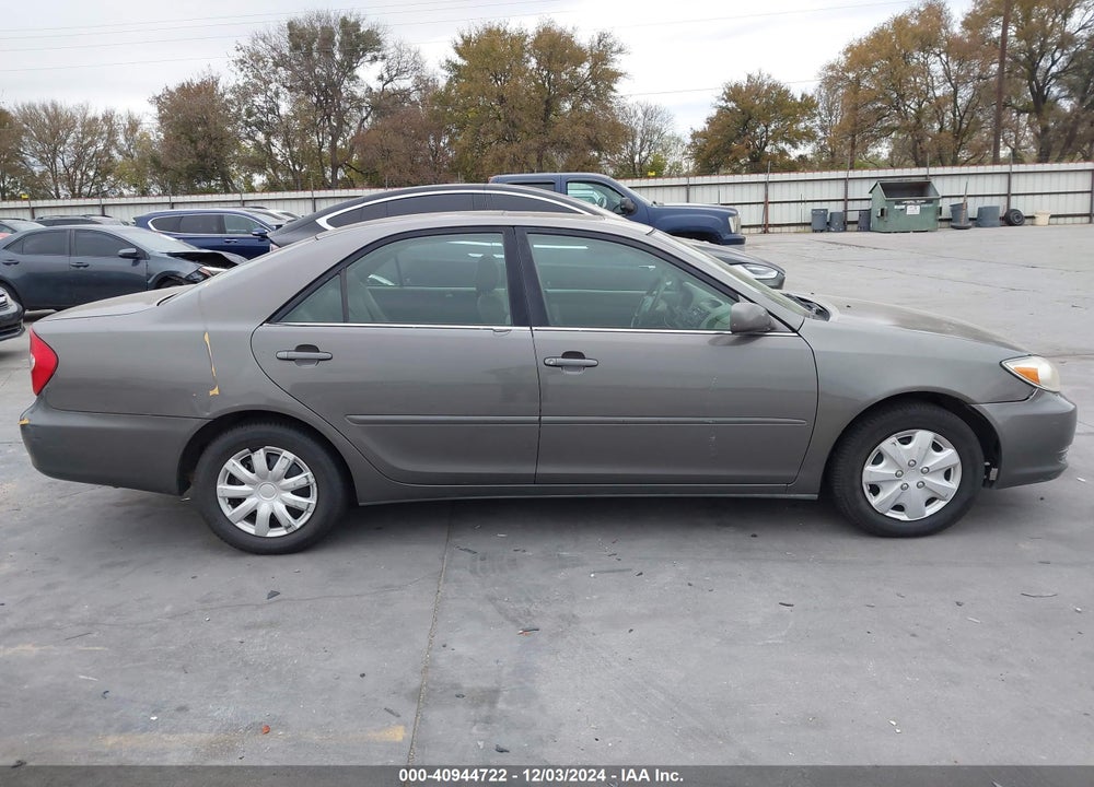 2004 TOYOTA CAMRY LE VIN: 4T1BE32K14U934771