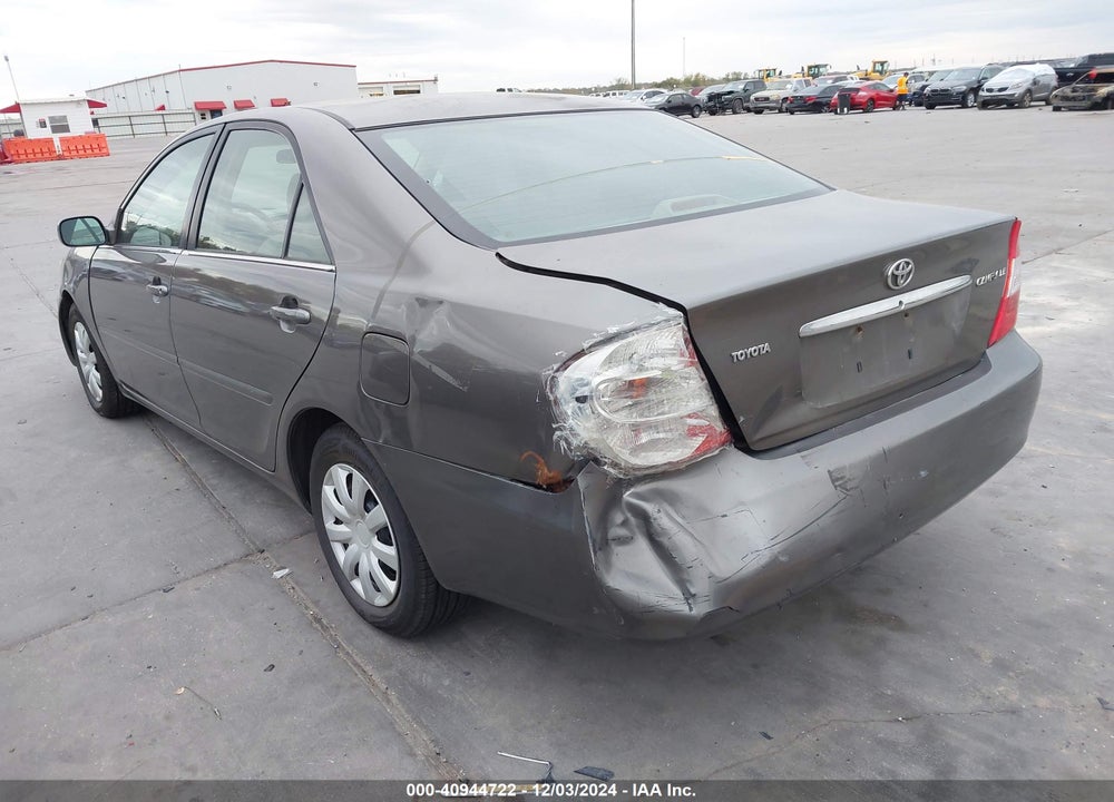 2004 TOYOTA CAMRY LE VIN: 4T1BE32K14U934771