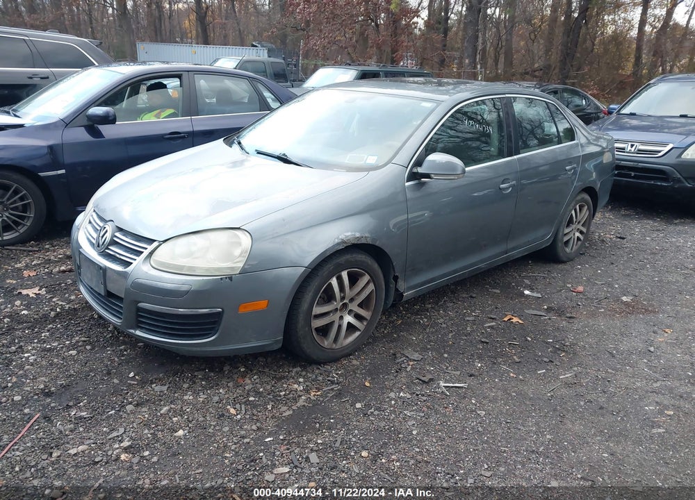 2005 VOLKSWAGEN JETTA 2.5 VIN: 3VWSG71K55M623001