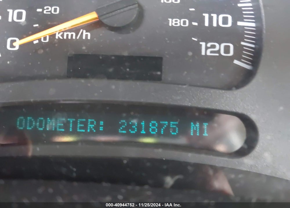 2003 GMC YUKON XL 1500 SLT VIN: 1GKEC16T13J340345
