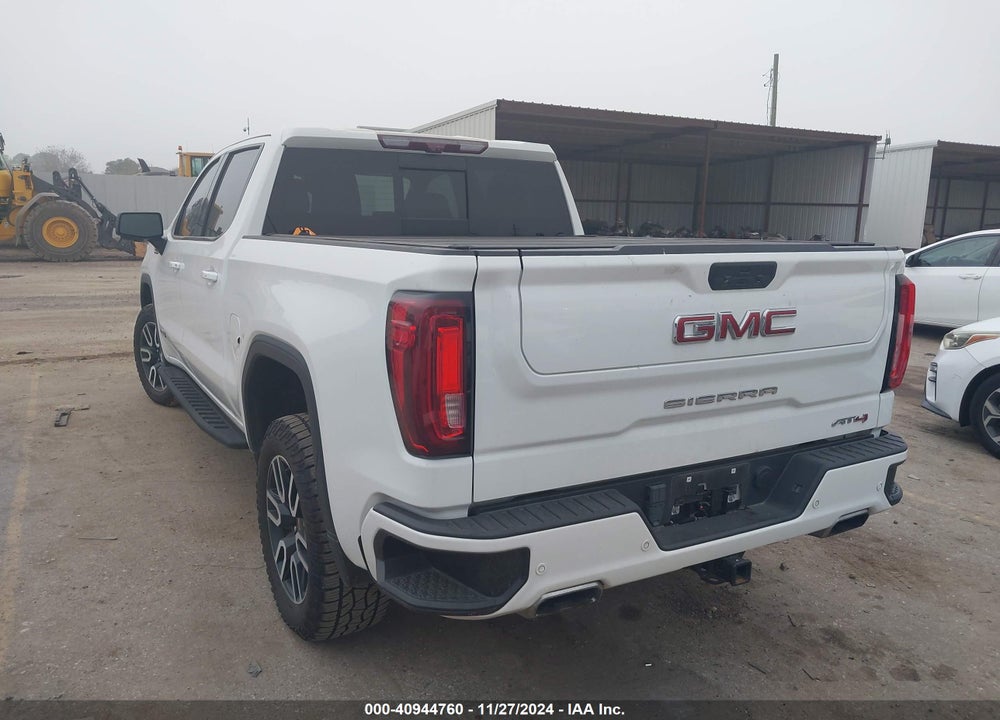2021 GMC SIERRA 1500 4WD SHORT BOX AT4 VIN: 3GTP9EEDXMG317573