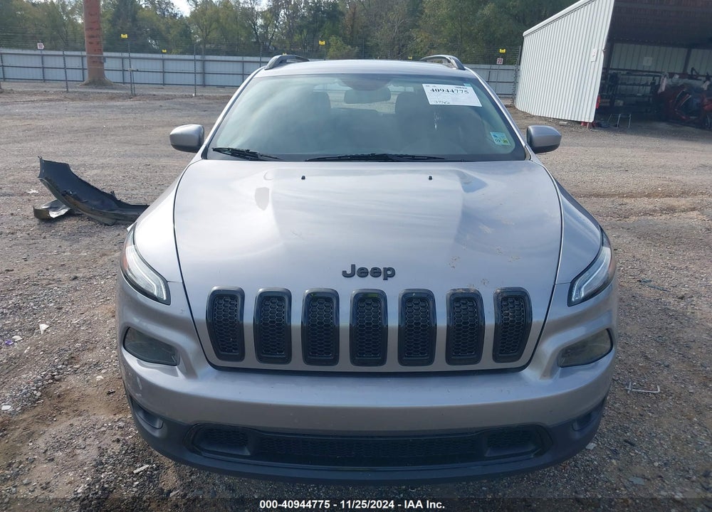 2018 JEEP CHEROKEE LATITUDE FWD VIN: 1C4PJLCB9JD542315