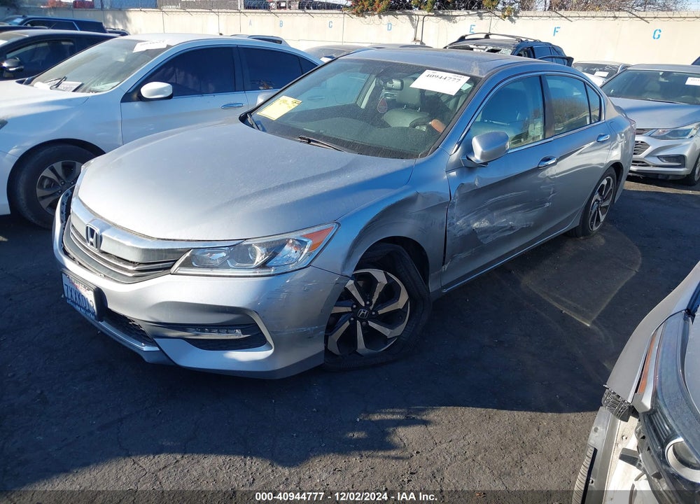 2017 HONDA ACCORD EX-L VIN: 1HGCR2F82HA130445