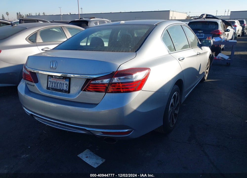 2017 HONDA ACCORD EX-L VIN: 1HGCR2F82HA130445