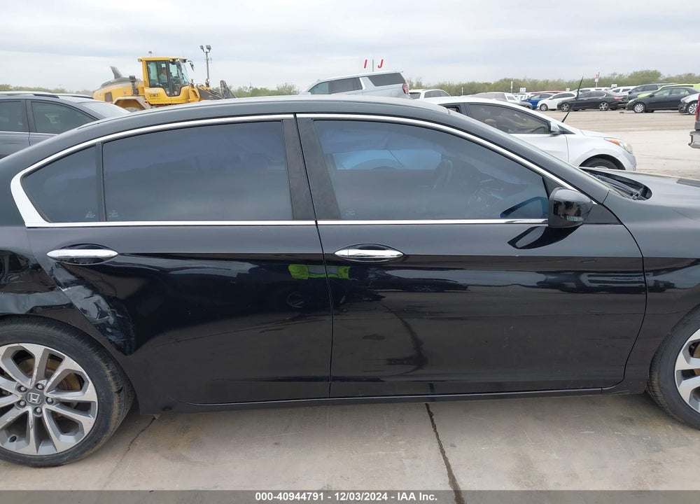 2013 HONDA ACCORD SPORT VIN: 1HGCR2F57DA037937