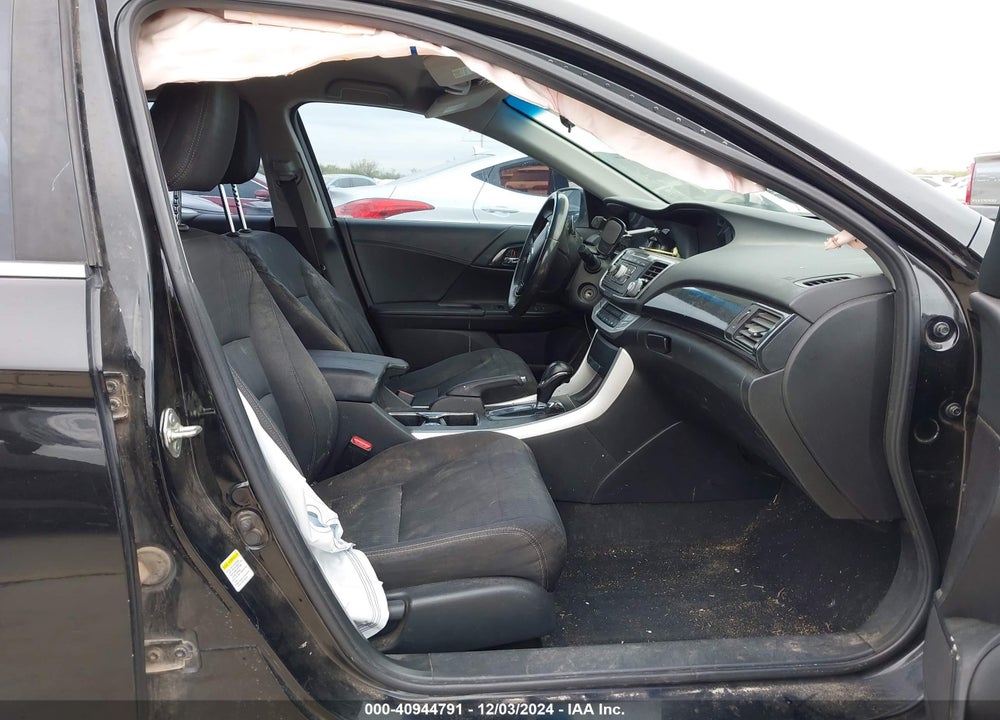 2013 HONDA ACCORD SPORT VIN: 1HGCR2F57DA037937