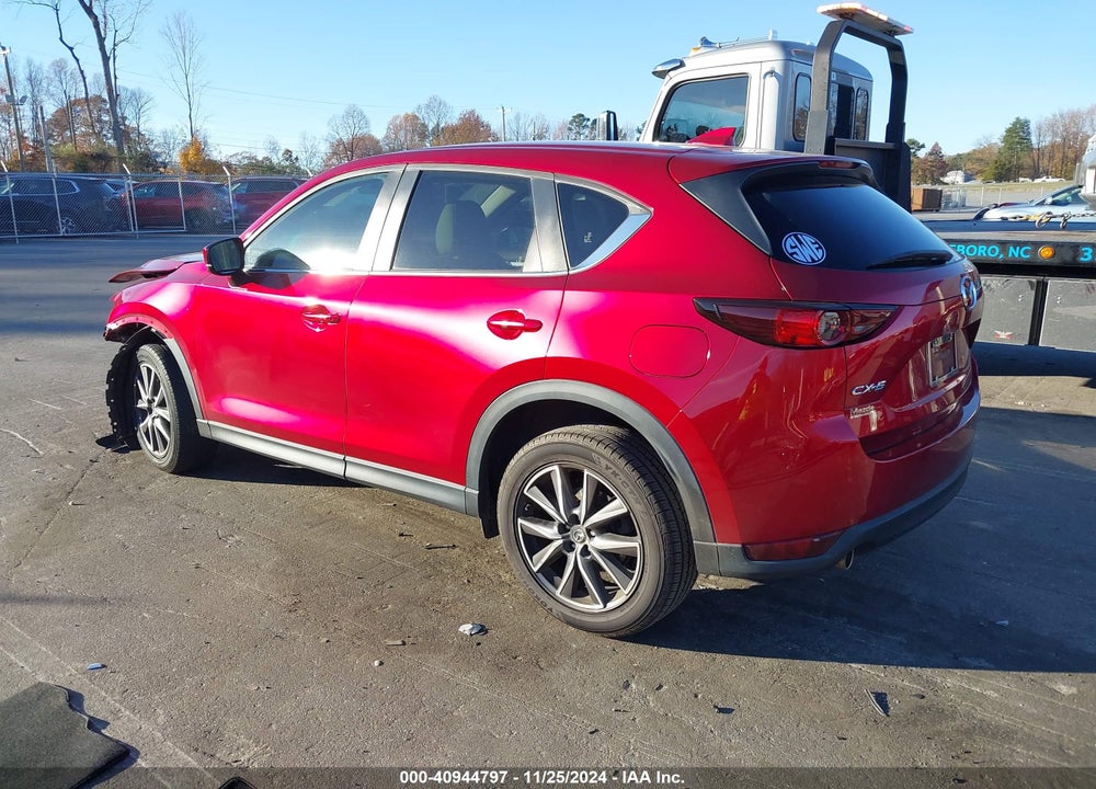 2018 MAZDA CX-5 TOURING VIN: JM3KFACM0J1403720