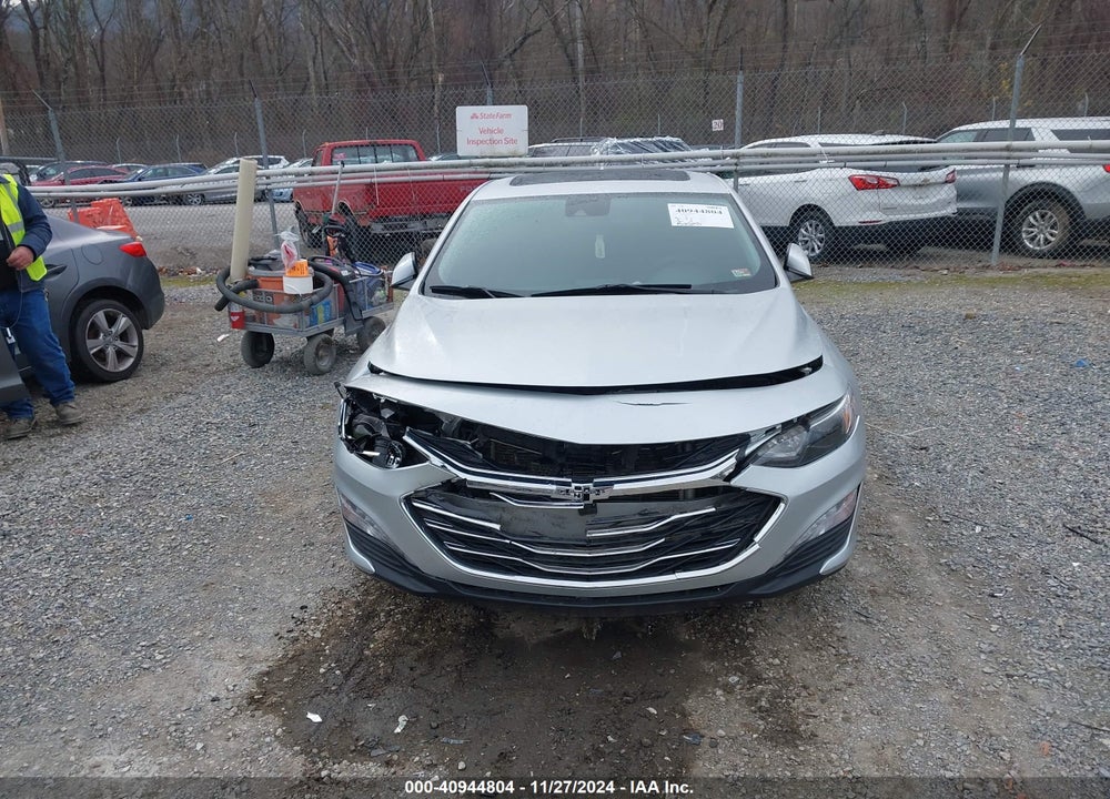 2019 CHEVROLET MALIBU LT VIN: 1G1ZD5ST1KF208154