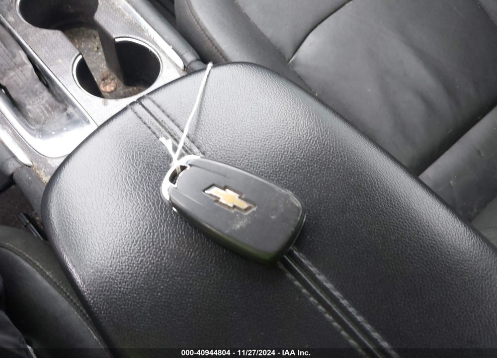 2019 CHEVROLET MALIBU LT VIN: 1G1ZD5ST1KF208154