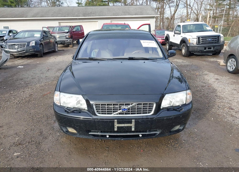 2005 VOLVO S80 2.5T VIN: YV1TS592751414560