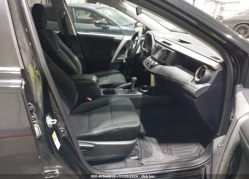 2016 TOYOTA RAV4 LE VIN: 2T3BFREV9GW457122
