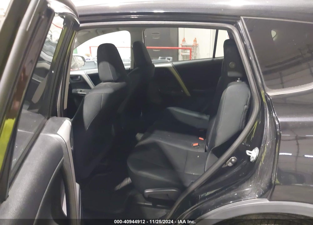 2016 TOYOTA RAV4 LE VIN: 2T3BFREV9GW457122
