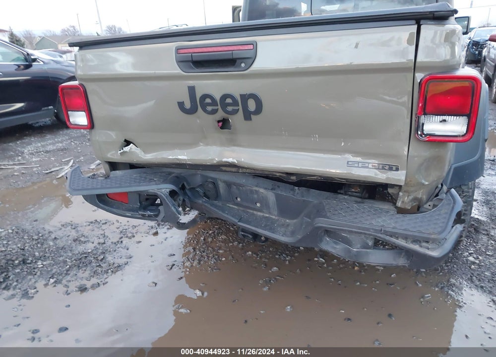 2020 JEEP GLADIATOR VIN: 1C6JJTAG7LL217389