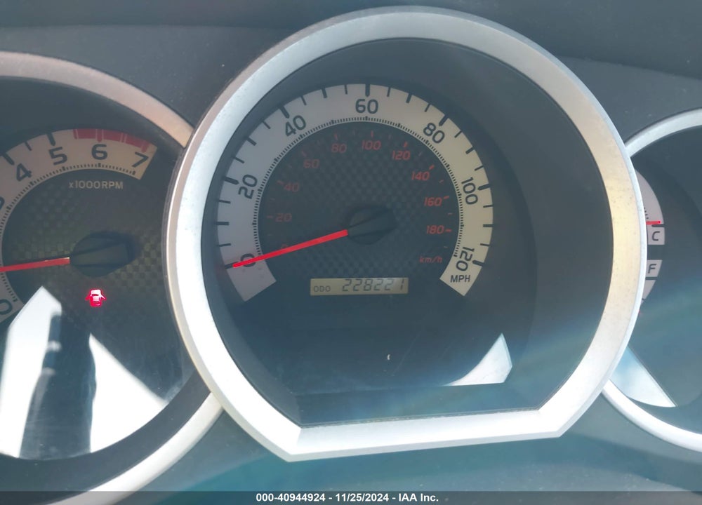 2011 TOYOTA TACOMA DOUBLE CAB VIN: 3TMLU4EN7BM077980