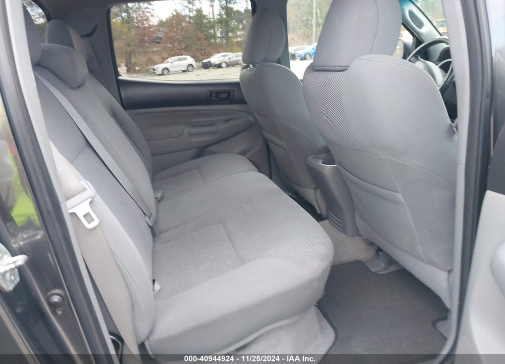 2011 TOYOTA TACOMA DOUBLE CAB VIN: 3TMLU4EN7BM077980