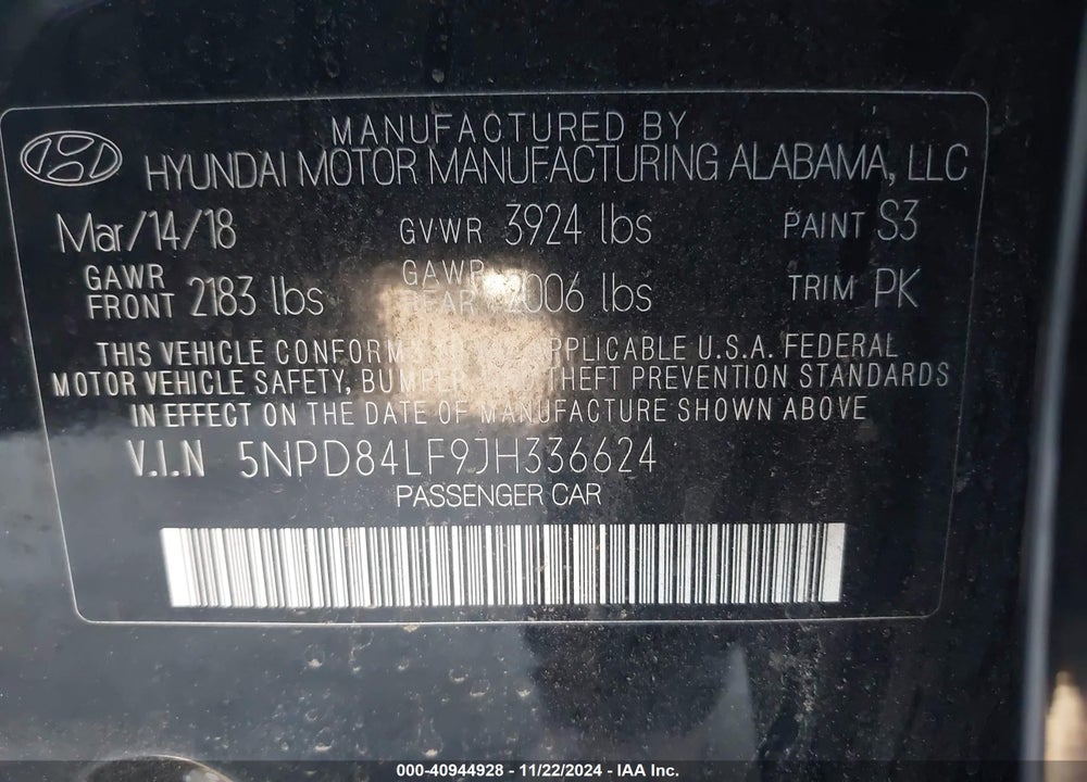 2018 HYUNDAI ELANTRA VIN: 5NPD84LF9JH336624