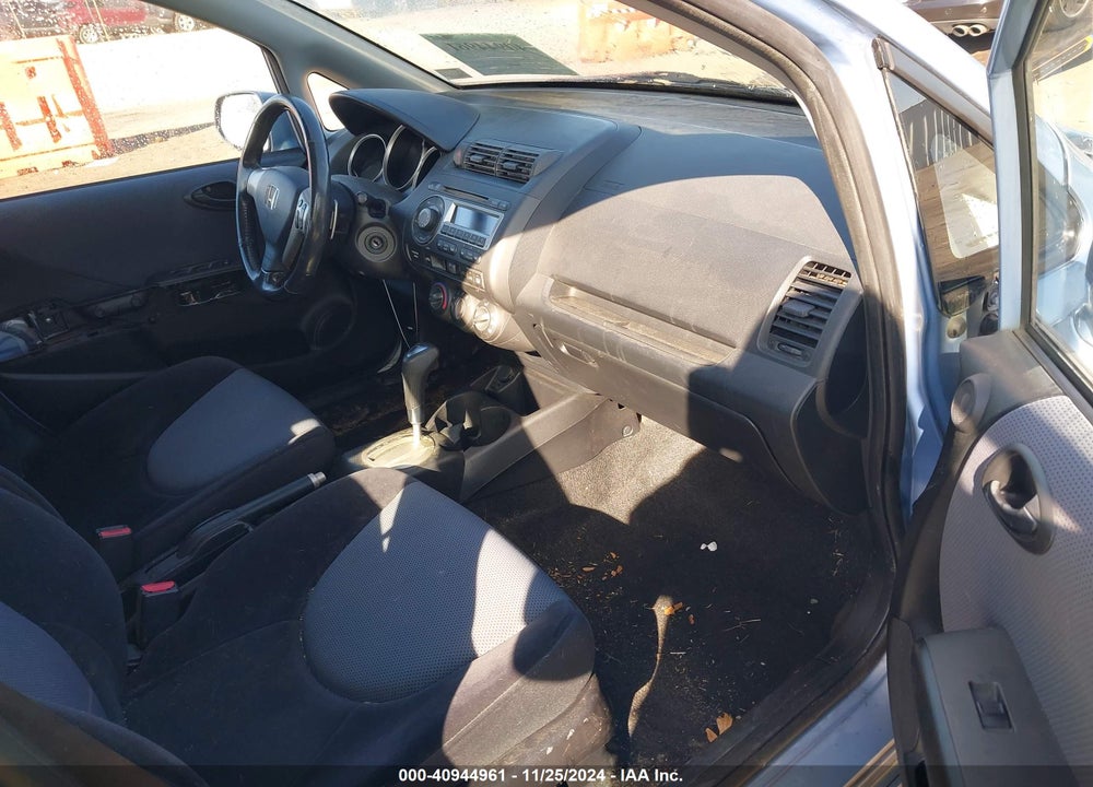 2008 HONDA FIT SPORT VIN: JHMGD38618S033813