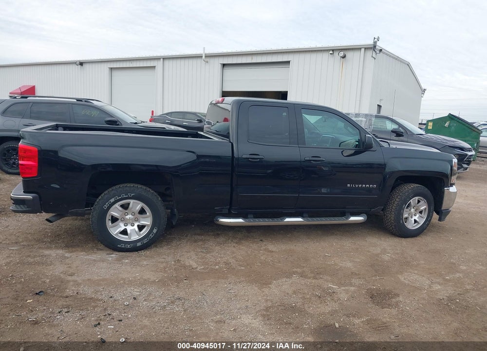 2018 CHEVROLET SILVERADO 1500 1LT VIN: 1GCRCREC5JZ323088
