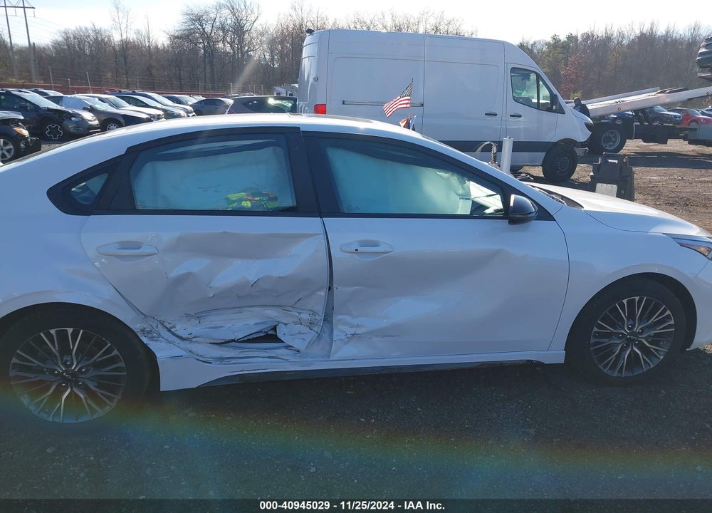 2023 KIA FORTE VIN: 3KPF54AD3PE585470