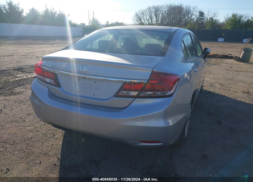 2015 HONDA CIVIC VIN: 2HGFB2F58FH528801