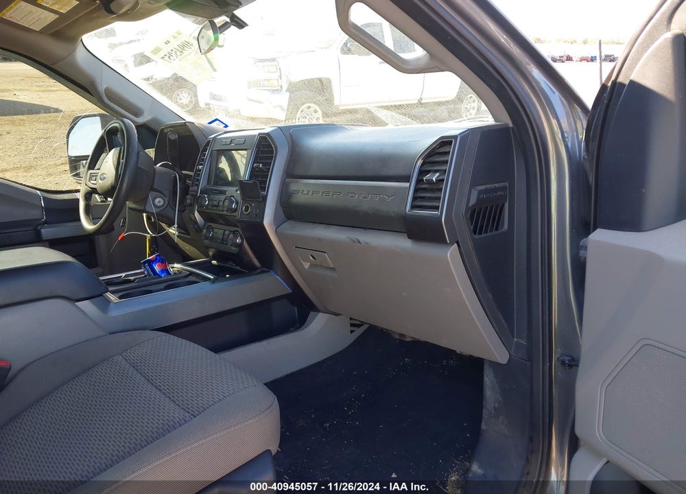2022 FORD F-250 XLT VIN: 1FT8W2BT5NEE37233