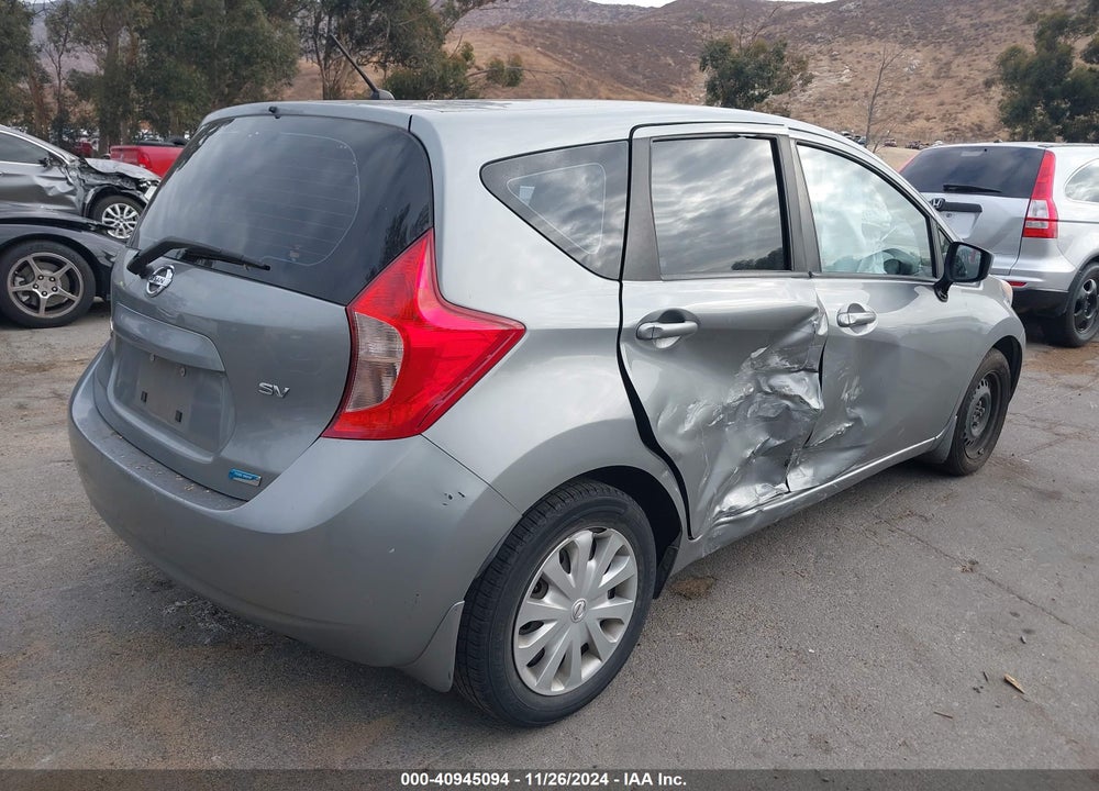 2015 NISSAN VERSA NOTE SV VIN: 3N1CE2CP4FL424833