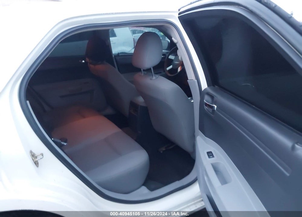 2006 CHRYSLER 300 VIN: 2C3LA43R16H250691