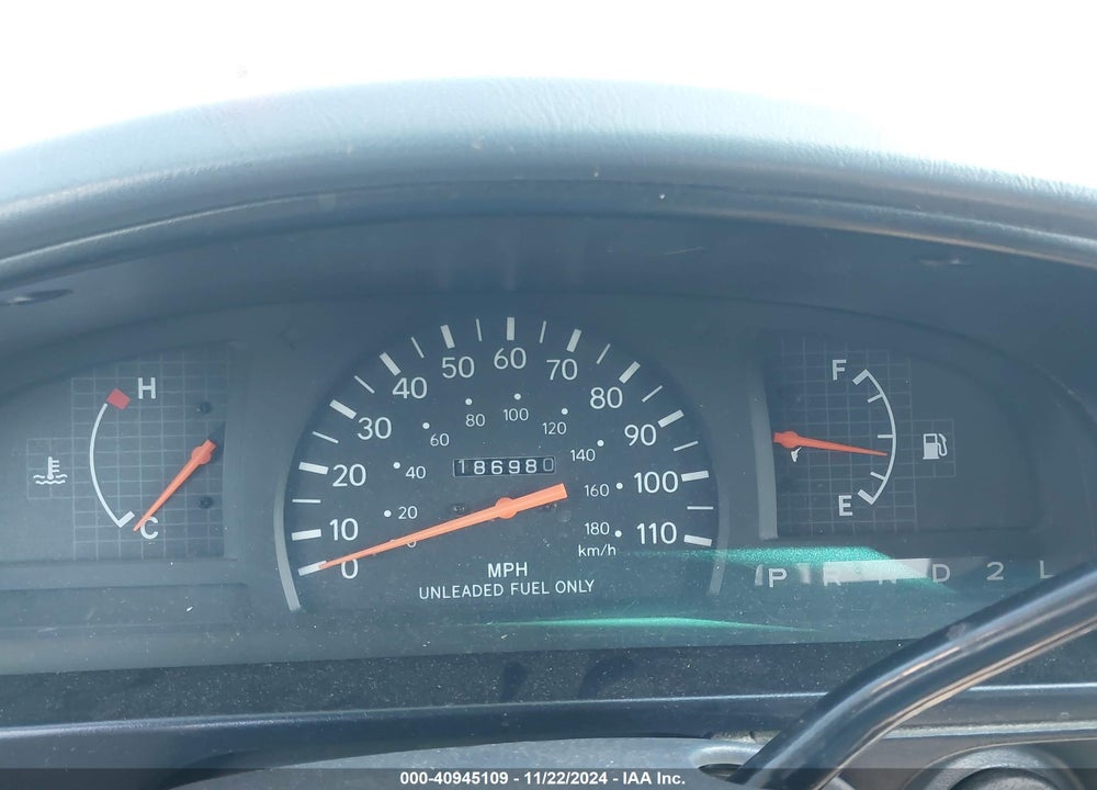 2000 TOYOTA TACOMA VIN: 5TEVL52N3YZ712761