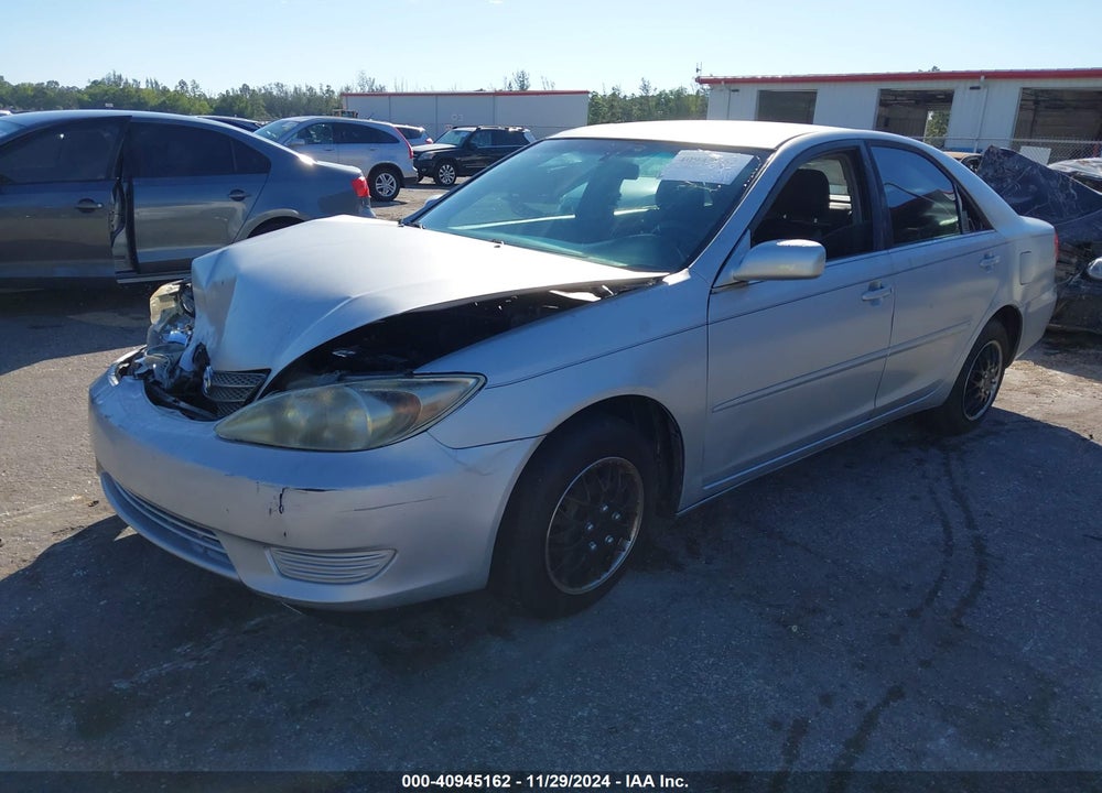 2004 TOYOTA CAMRY LE VIN: 4T1BE32K04U807638