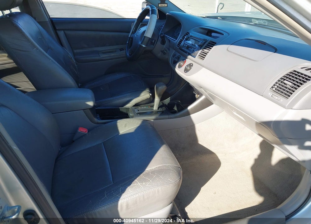 2004 TOYOTA CAMRY LE VIN: 4T1BE32K04U807638