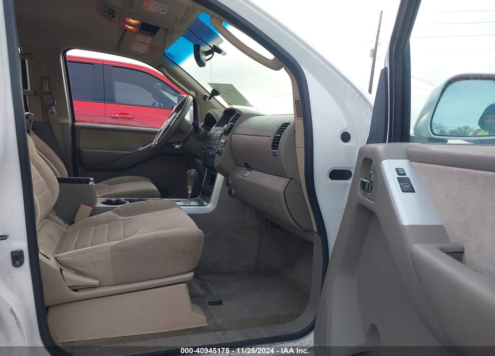 2012 NISSAN PATHFINDER SV VIN: 5N1AR1NB2CC617327