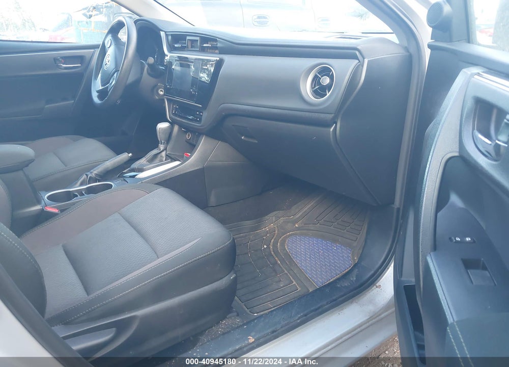 2017 TOYOTA COROLLA LE VIN: 2T1BURHE8HC842992