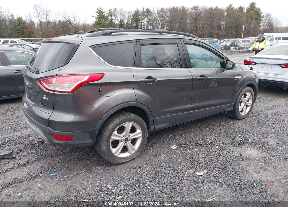 2016 FORD ESCAPE SE VIN: 1FMCU9GX2GUA41575