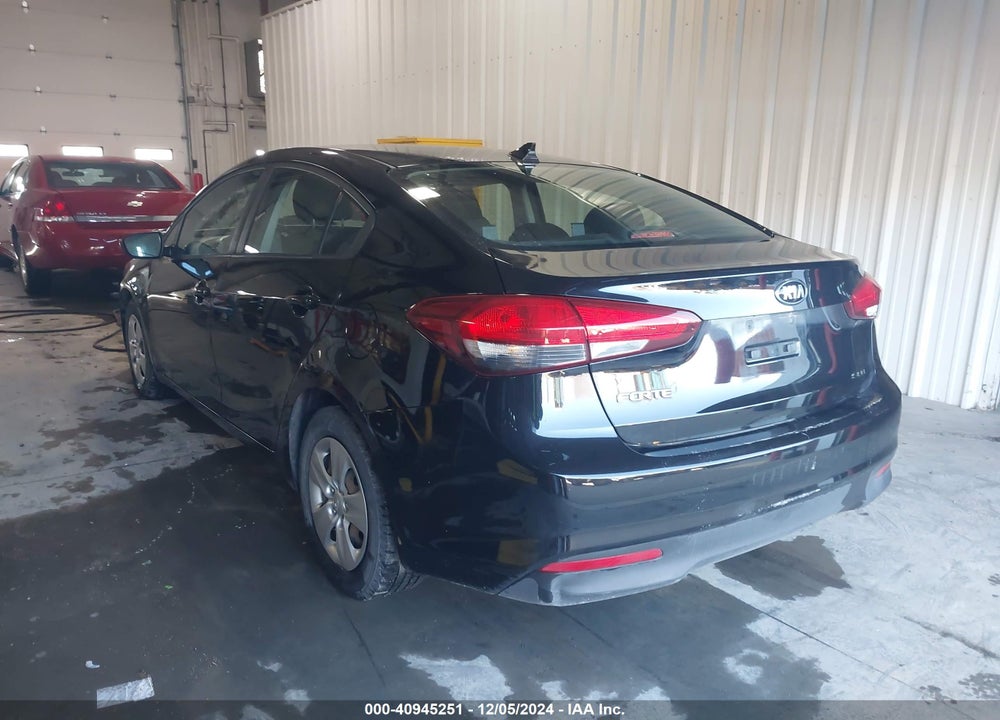 2017 KIA FORTE LX VIN: 3KPFK4A71HE097896