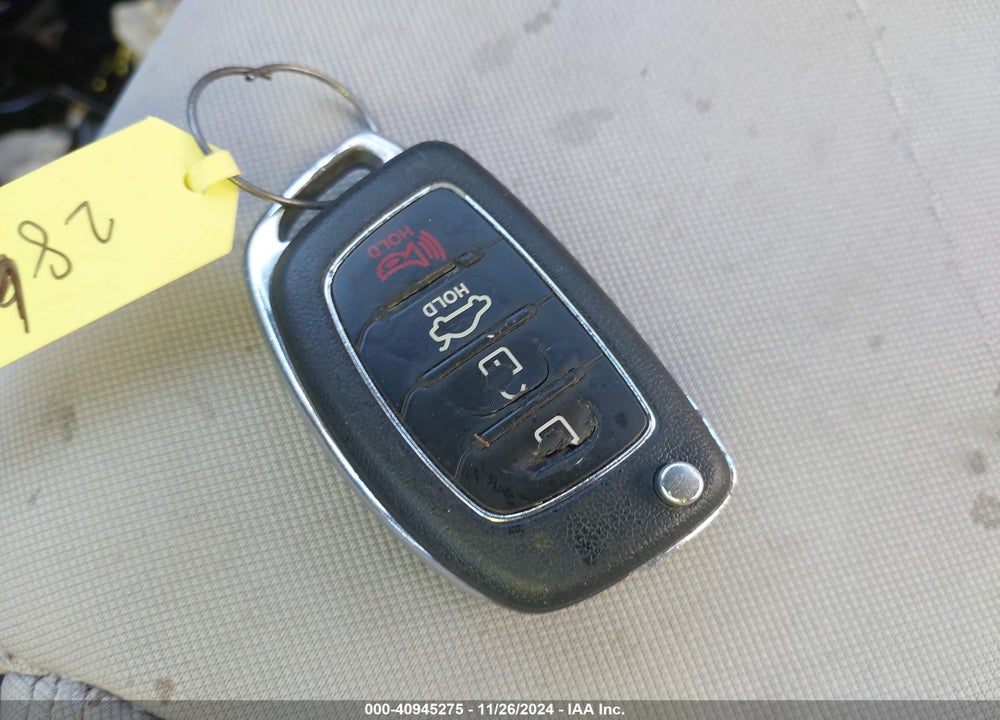 2015 HYUNDAI SONATA SE VIN: 5NPE24AFXFH003414