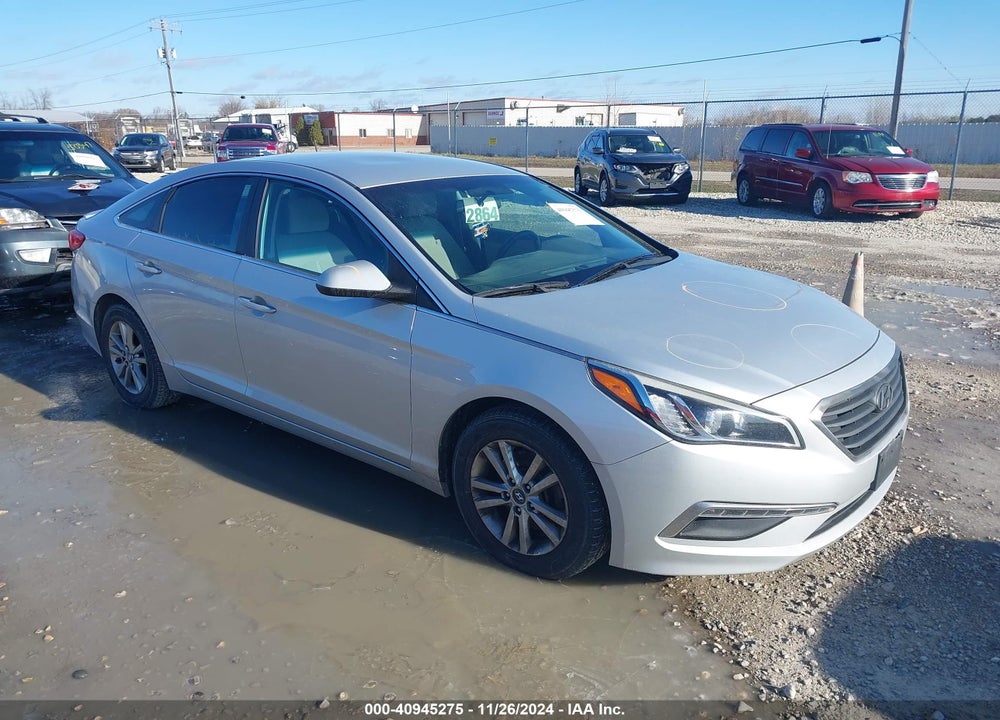2015 HYUNDAI SONATA SE VIN: 5NPE24AFXFH003414