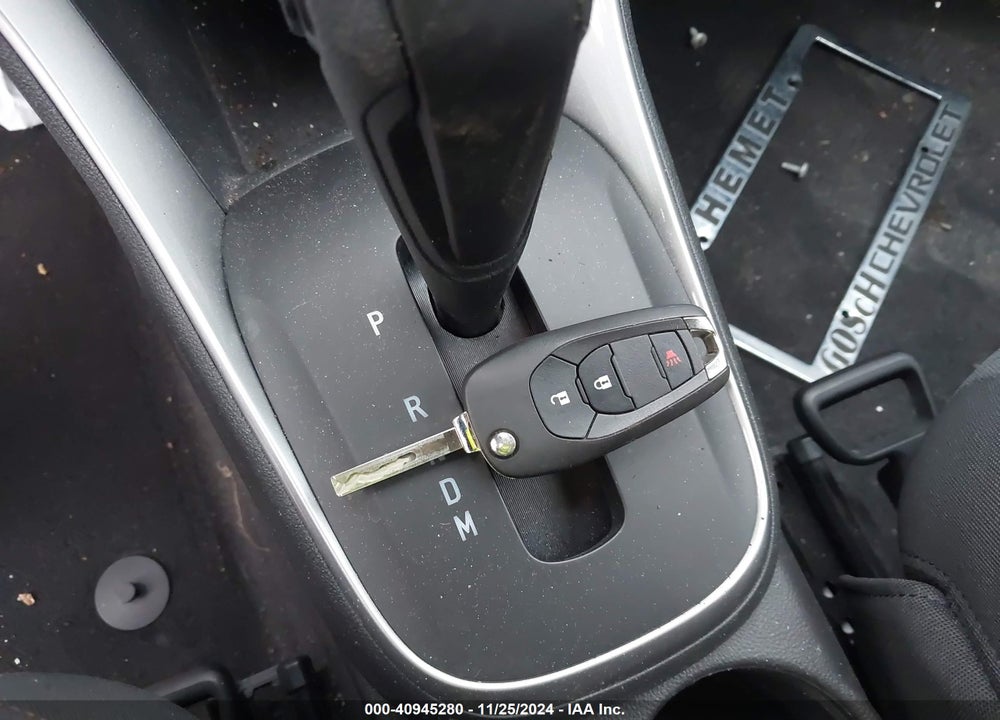 2020 CHEVROLET TRAX FWD LS VIN: KL7CJKSB9LB074611