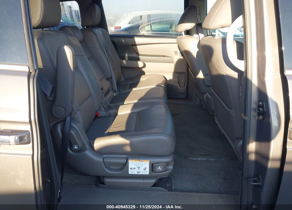 2016 HONDA ODYSSEY TOURING/TOURING ELITE VIN: 5FNRL5H93GB081747